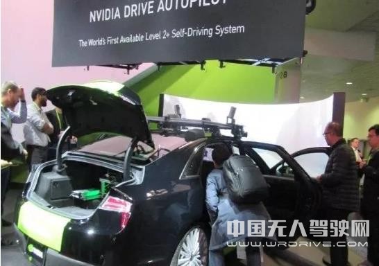 自動駕駛技術“掛倒檔”？英偉達和英特爾要換個套路玩