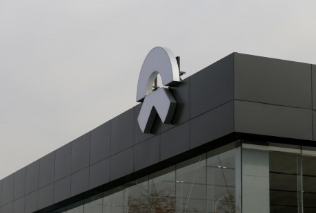 蔚來汽車在美遭集體訴訟，百度張亞勤成被告之一