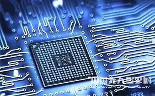 無人不談自動駕駛，但自主芯片在哪里？