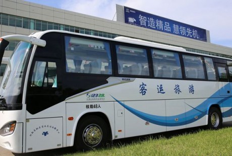 L4級無人駕駛何時普及？中國客車車企用展車回答