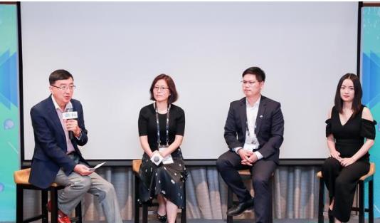 對話三位自動駕駛創業者：自動駕駛的商業化還要邁過哪些坎？