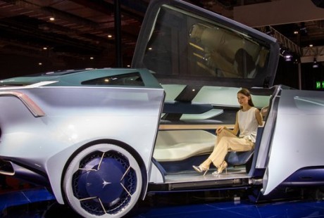 5G利好自動駕駛，自主車企砸重金搶跑