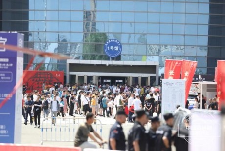 玩AR、體驗無人駕駛……玩轉不一樣的長春汽博會！