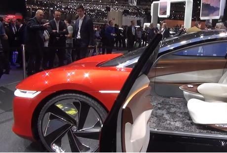 強大的無人駕駛汽車，能取消的都取消了！