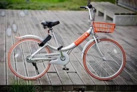 自行車實現無人駕駛，背后究竟有何“天機”？網友：自行車要“成精”