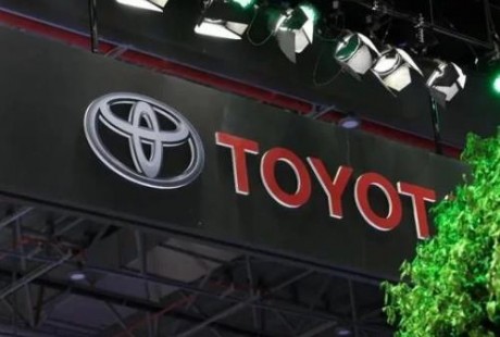 豐田向左，沃爾沃向右，自動駕駛走向暖春還是寒冬？