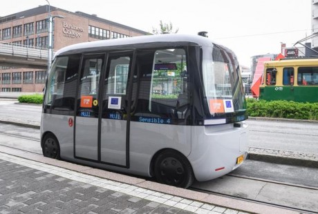 通用CEO：電動車普及需要幾十年，自動駕駛5年內必實現