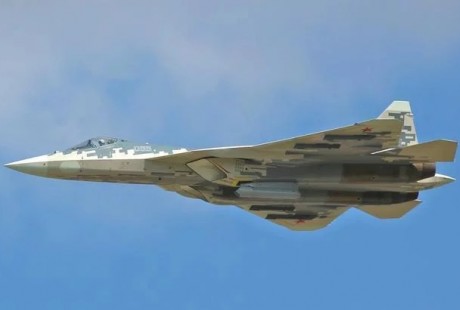俄軍憑借蘇57追上美軍還不夠，測試無人駕駛模式變全球首款六代機
