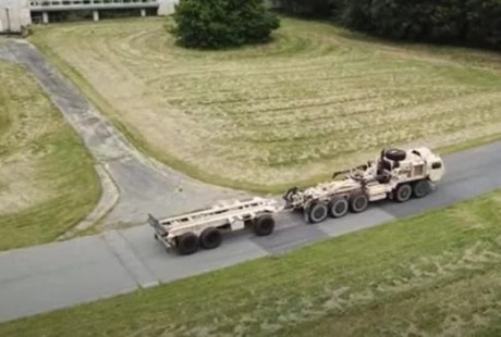 美國機器人研究公司，展示自動駕駛汽車的新獨特功能，能自動倒車！