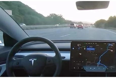 擔心自動駕駛系統失靈？特斯拉專利：自動駕駛系統組件故障預測