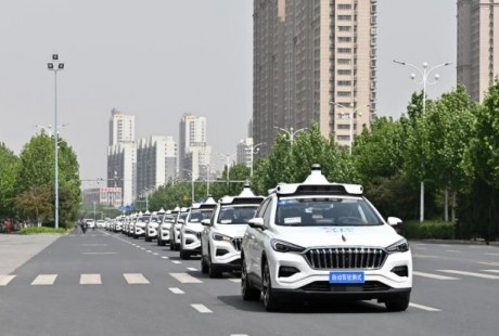 東西南北中，誰在“拼”自動駕駛第一城？