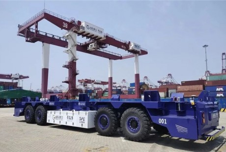 從零到壹！“智慧方舟”全新一代無人駕駛集裝箱運輸車來了