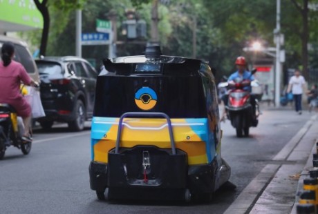 萬億自動駕駛市場被點燃！蘑菇車聯率先落地商業化