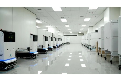 46家服務機器人企業“引爆”廣交會，廣州這家無人駕駛公司陣仗不小