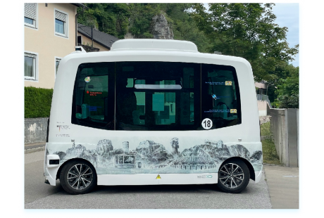 破解無人車“失聯”困局！北緯蜂巢物聯加碼通信 “雙保險”